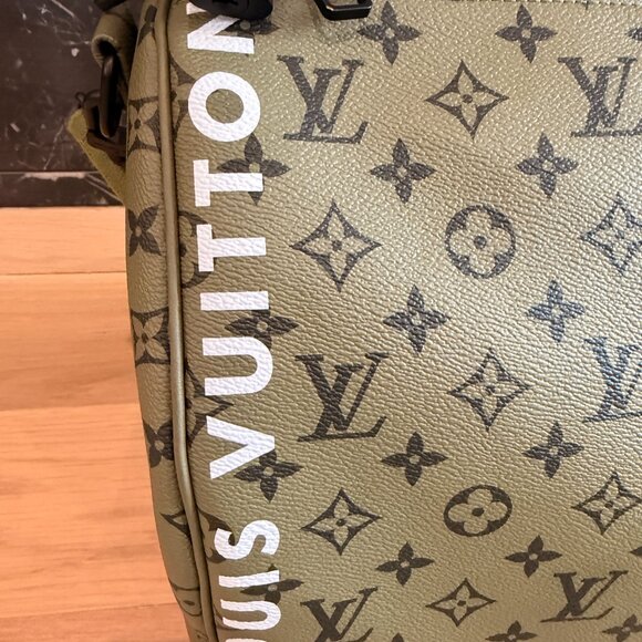 New Louis Vuitton Keepall Bandouliere 55 Khaki Green/Vermillion Red M23963 - Picture 3 of 16